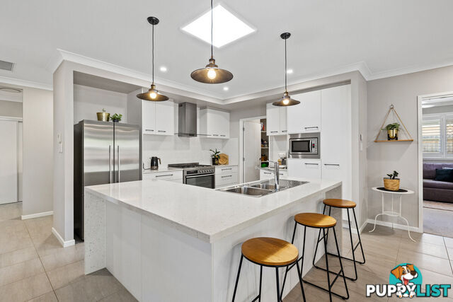13 Majestic Circuit THORNLANDS QLD 4164