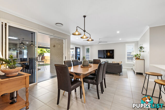 13 Majestic Circuit THORNLANDS QLD 4164
