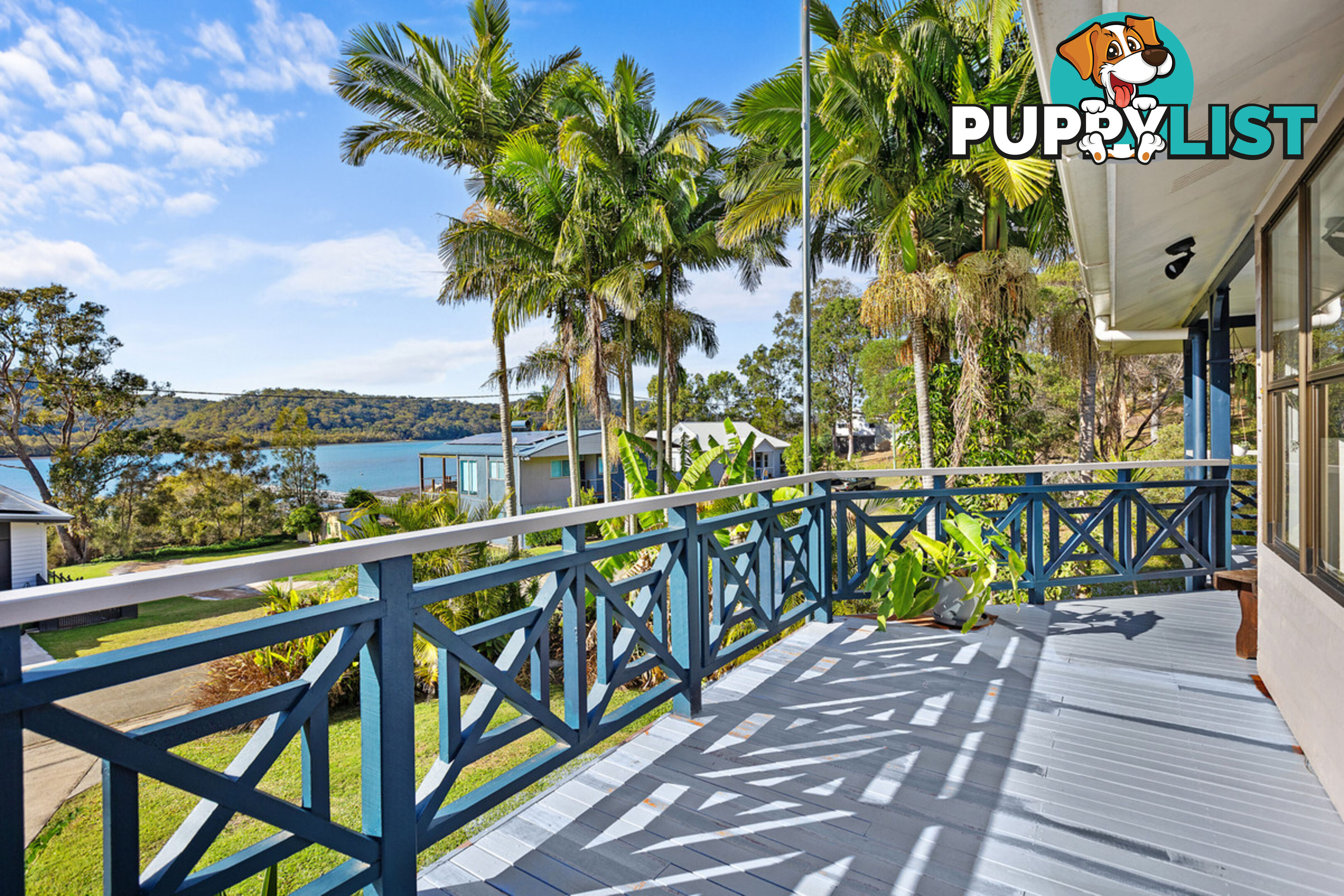 94 Wahine Drive RUSSELL ISLAND QLD 4184