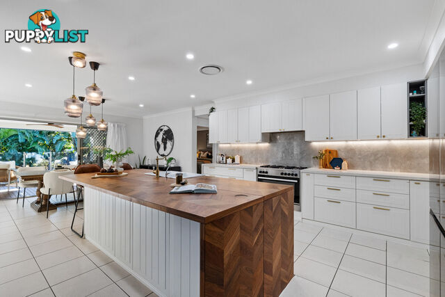 18 Explorers Way MOUNT COTTON QLD 4165