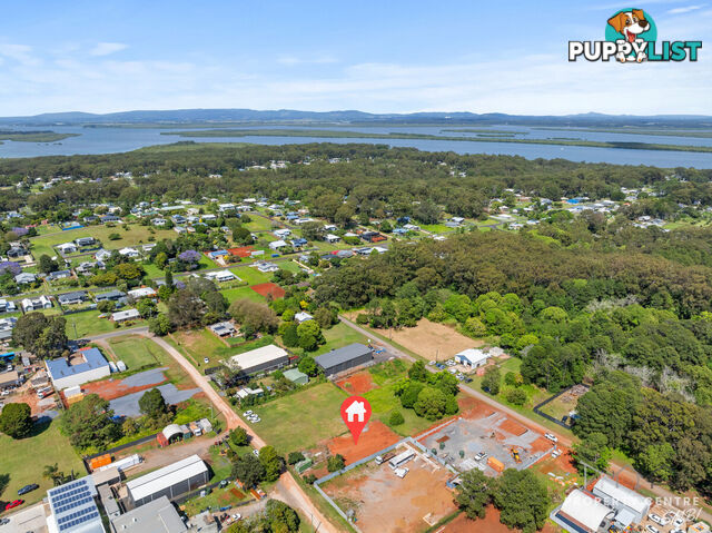 9 Sandra Street RUSSELL ISLAND QLD 4184