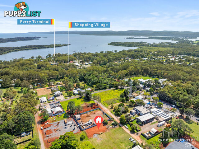 9 Sandra Street RUSSELL ISLAND QLD 4184