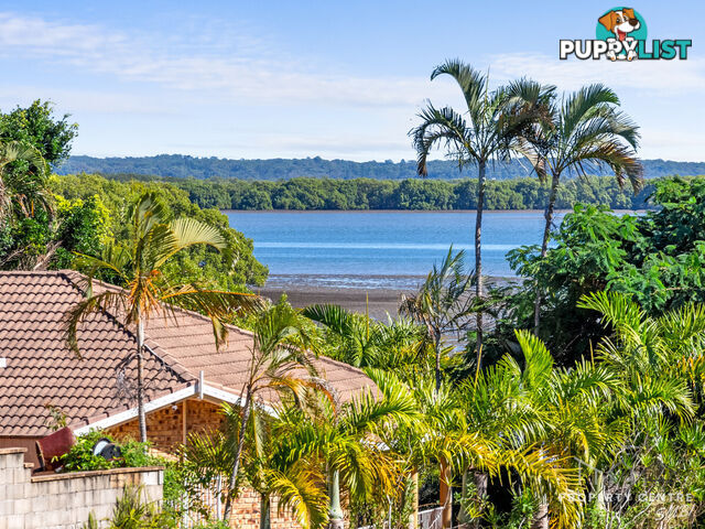 111 Palm Beach Road RUSSELL ISLAND QLD 4184