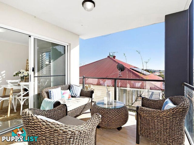 5/60 Ernest Street MANLY QLD 4179