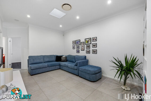 4 Joyce Court WELLINGTON POINT QLD 4160
