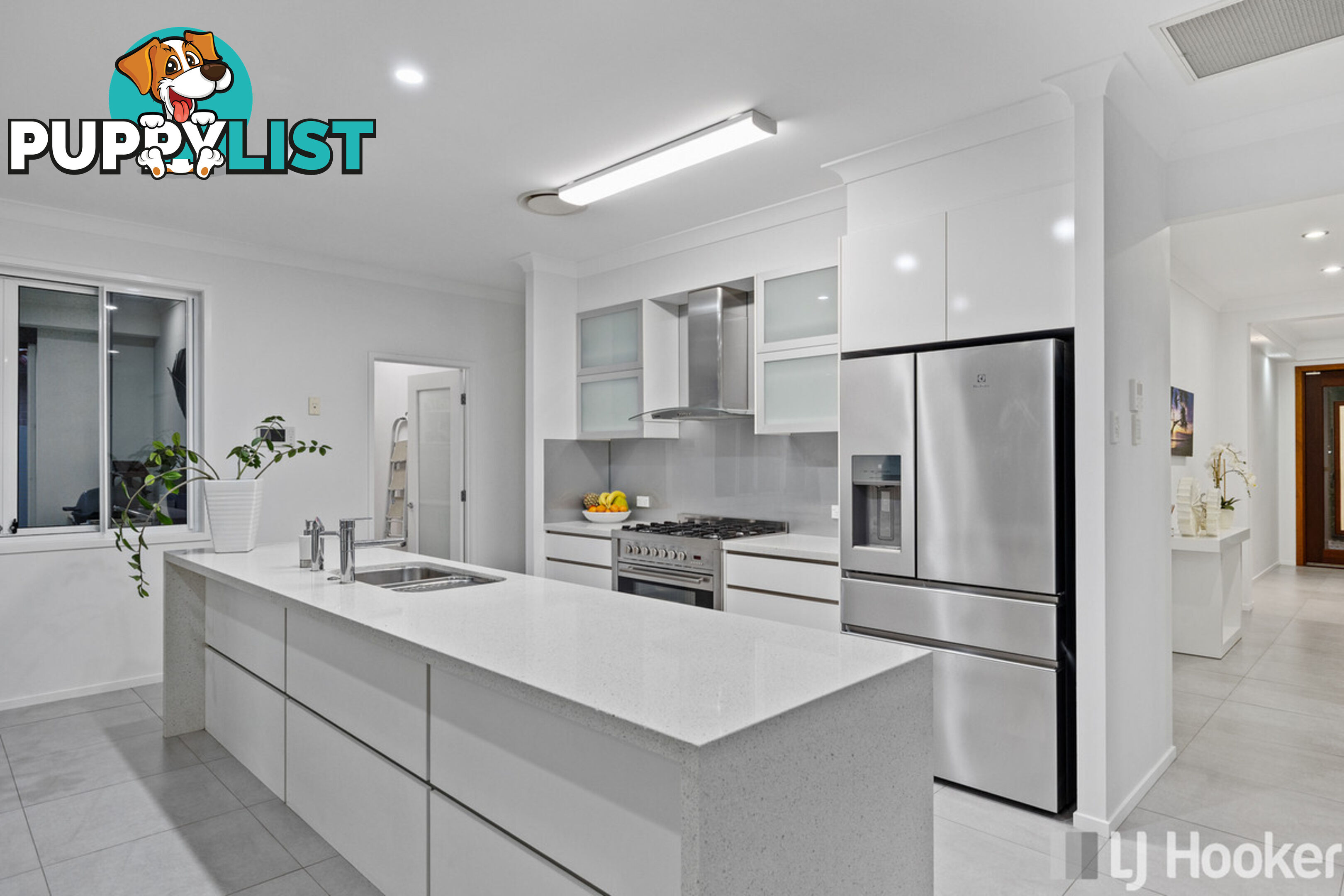 4 Joyce Court WELLINGTON POINT QLD 4160