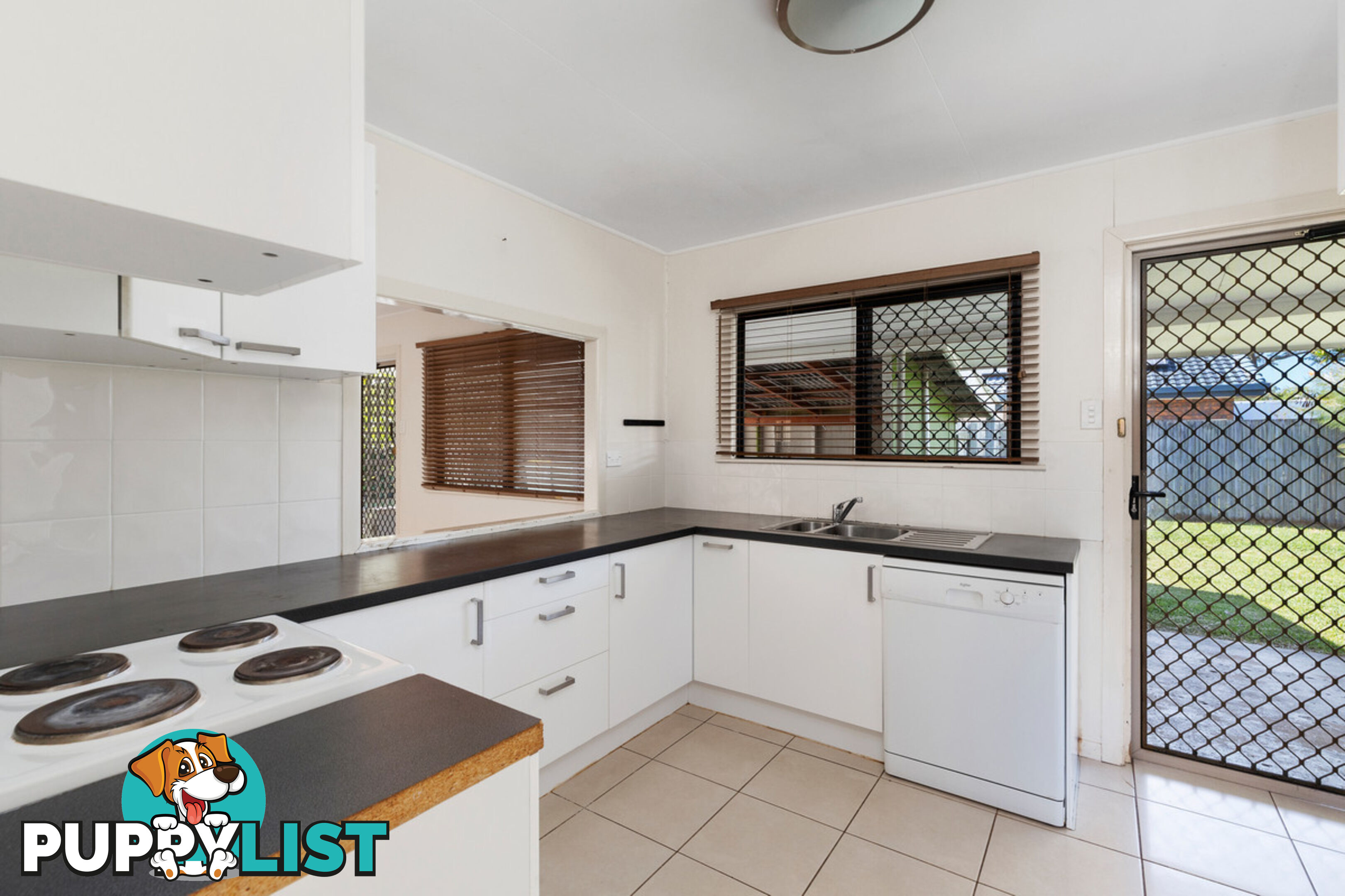 51 Thorne Road BIRKDALE QLD 4159