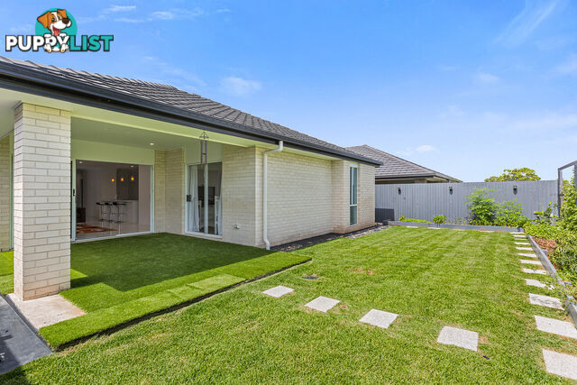 28 Walter Drive THORNLANDS QLD 4164