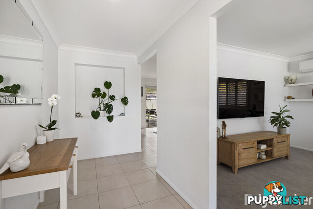 7 Manning  Esplanade THORNLANDS QLD 4164