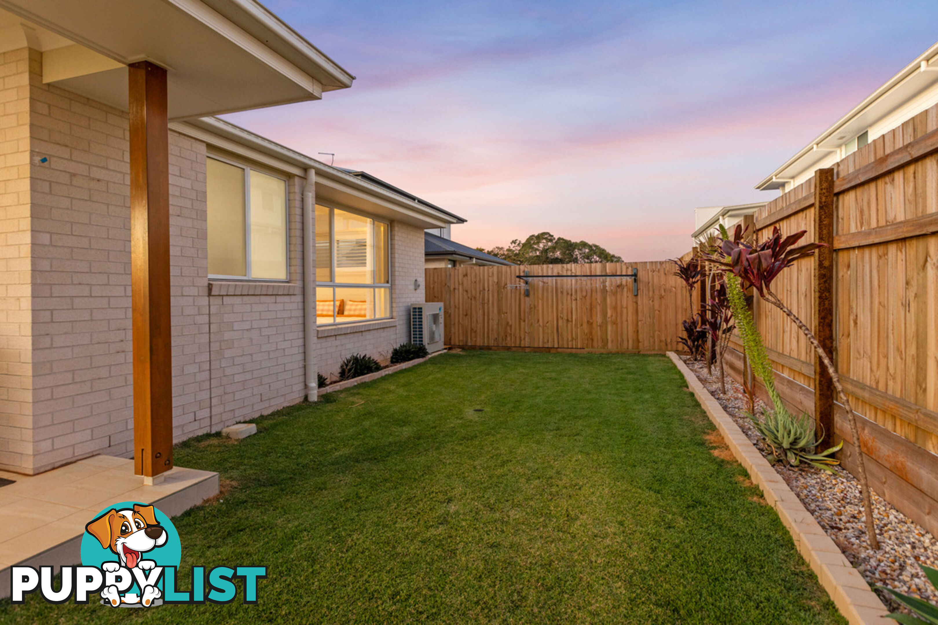 27 Radiance Crescent THORNLANDS QLD 4164