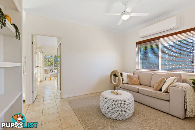 2 Flame Tree Crescent CARINDALE QLD 4152