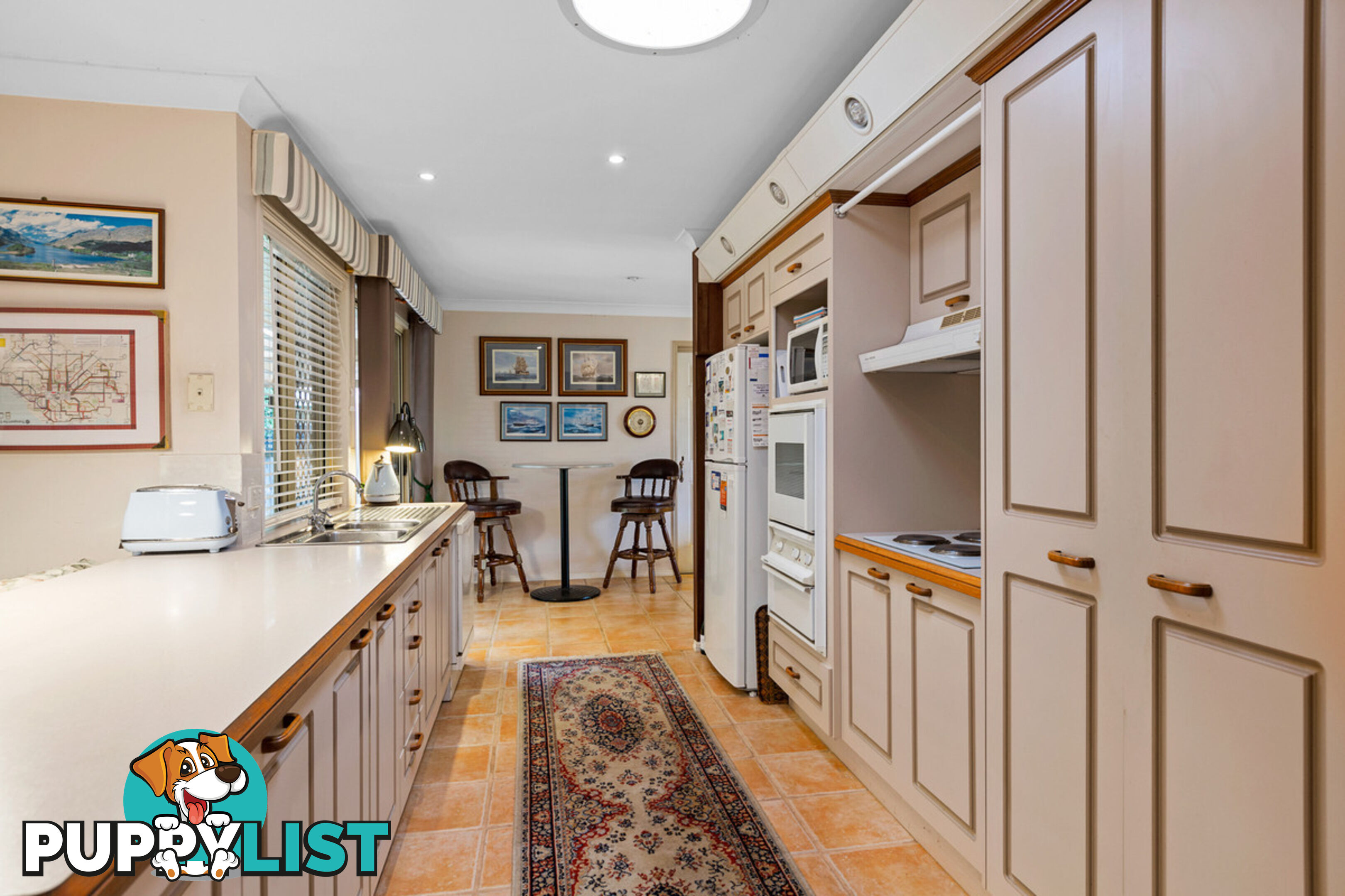 16 Jeanne Drive VICTORIA POINT QLD 4165