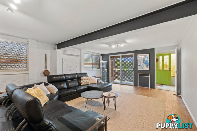 4 Raven Street VICTORIA POINT QLD 4165