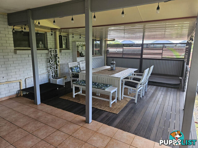 4 Raven Street VICTORIA POINT QLD 4165