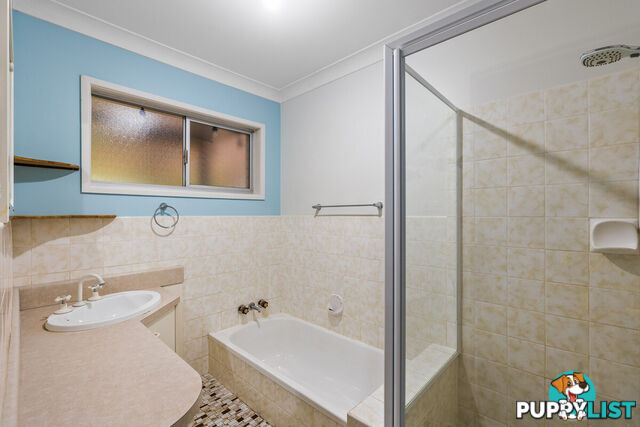 4 Raven Street VICTORIA POINT QLD 4165