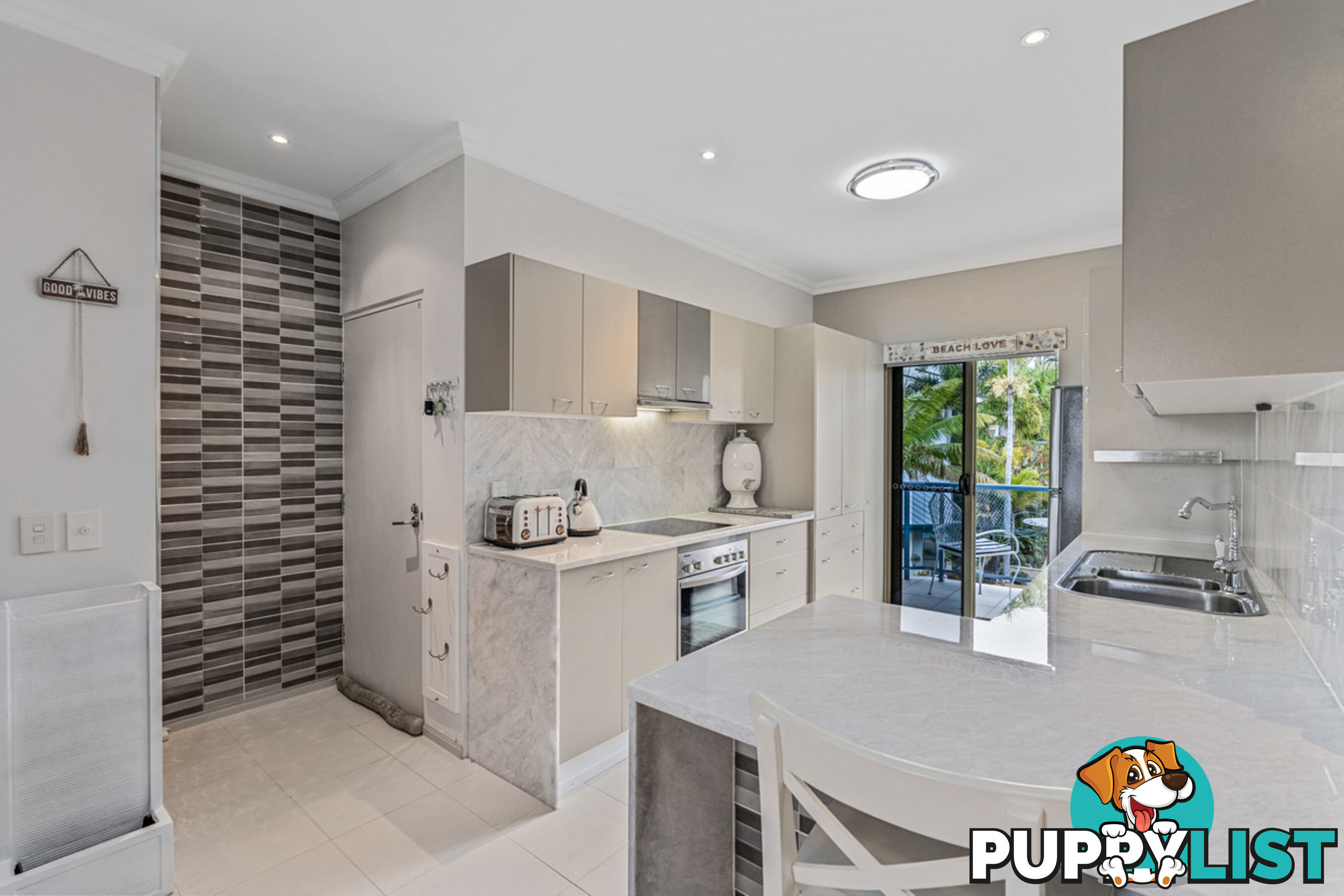 53/13-14 Esperance Court RABY BAY QLD 4163
