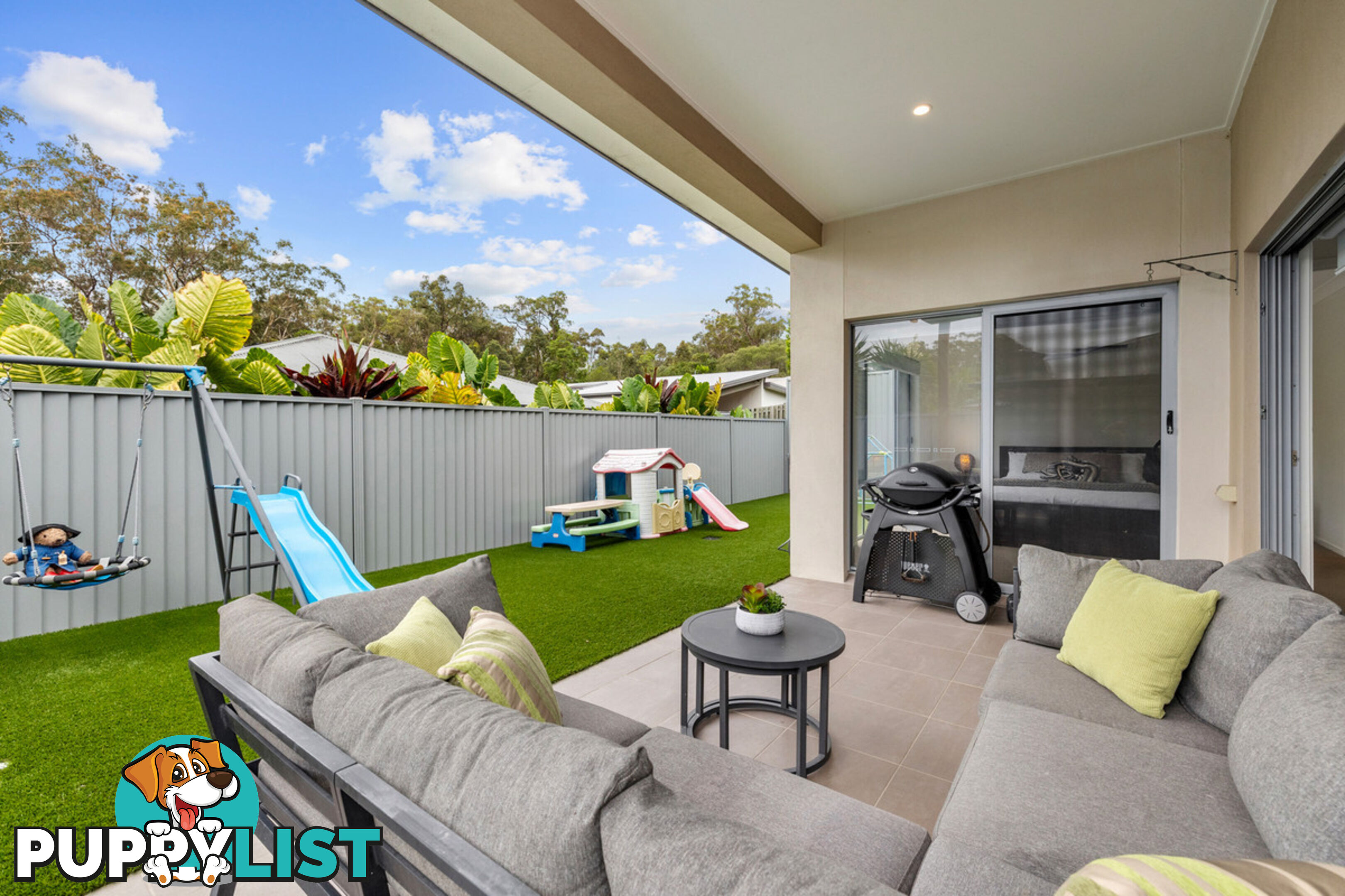 64 Sugargum Avenue MOUNT COTTON QLD 4165