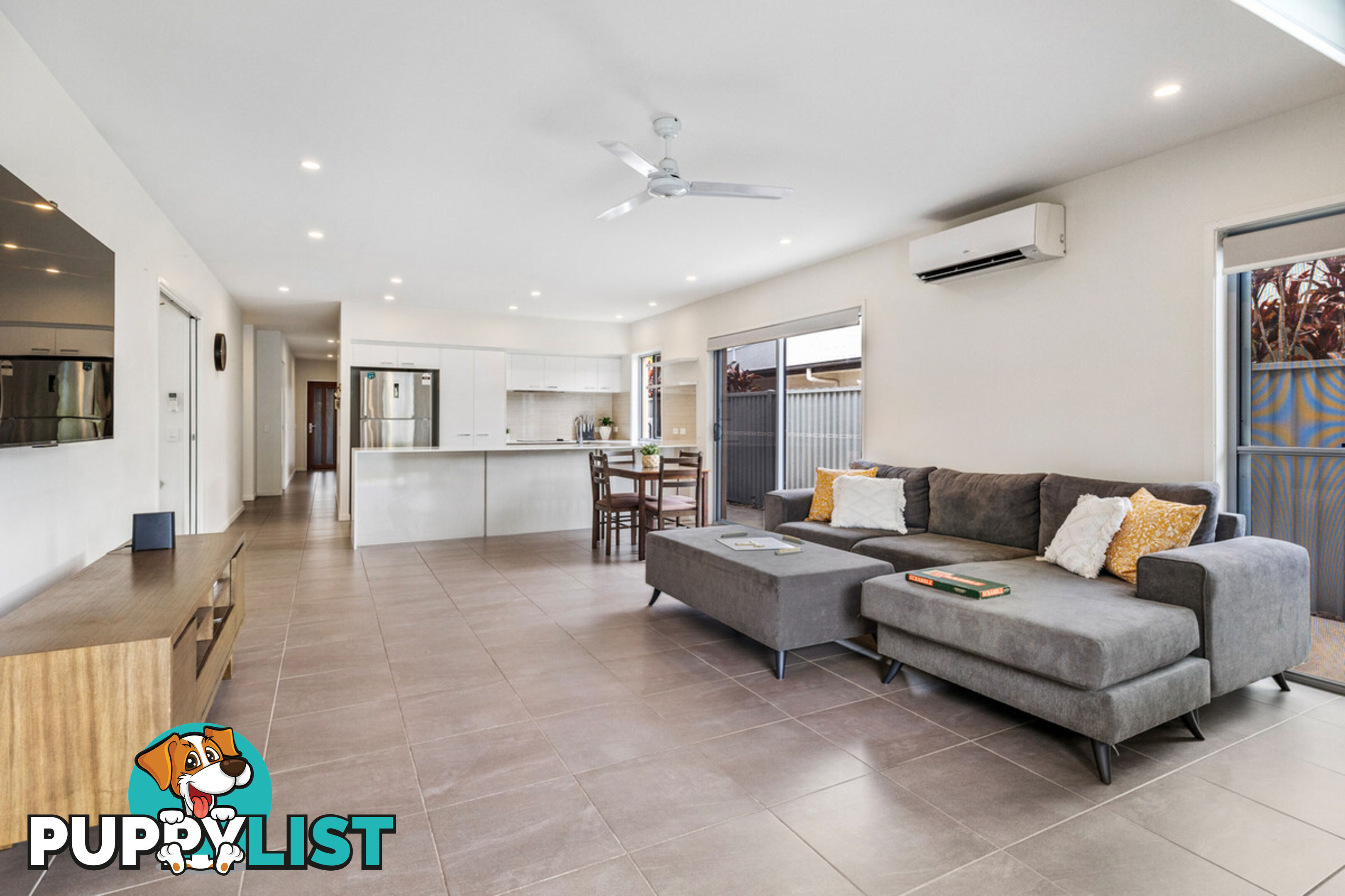 64 Sugargum Avenue MOUNT COTTON QLD 4165