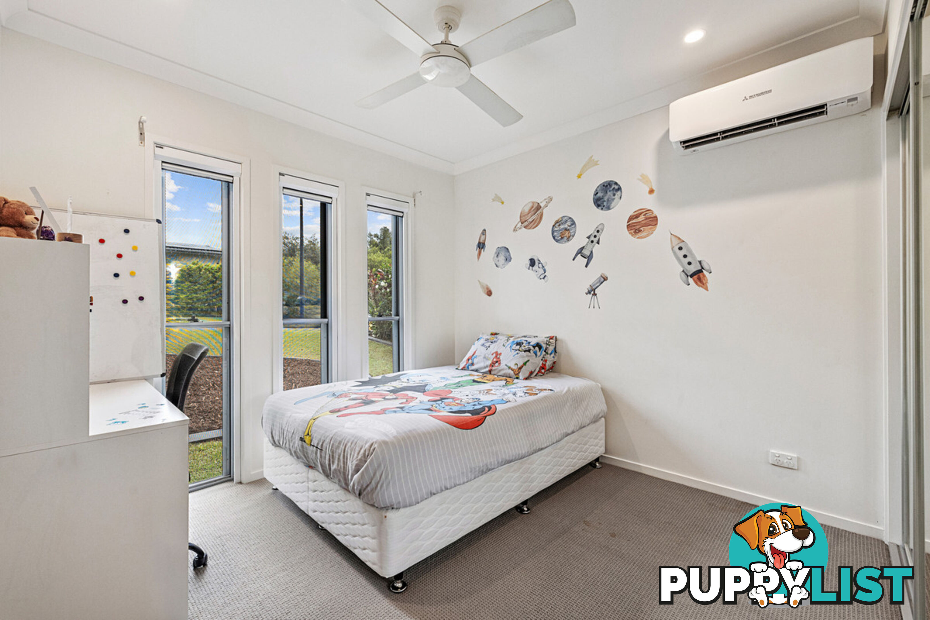 64 Sugargum Avenue MOUNT COTTON QLD 4165