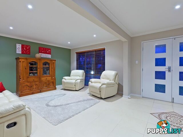 25 Whitby Place THORNLANDS QLD 4164