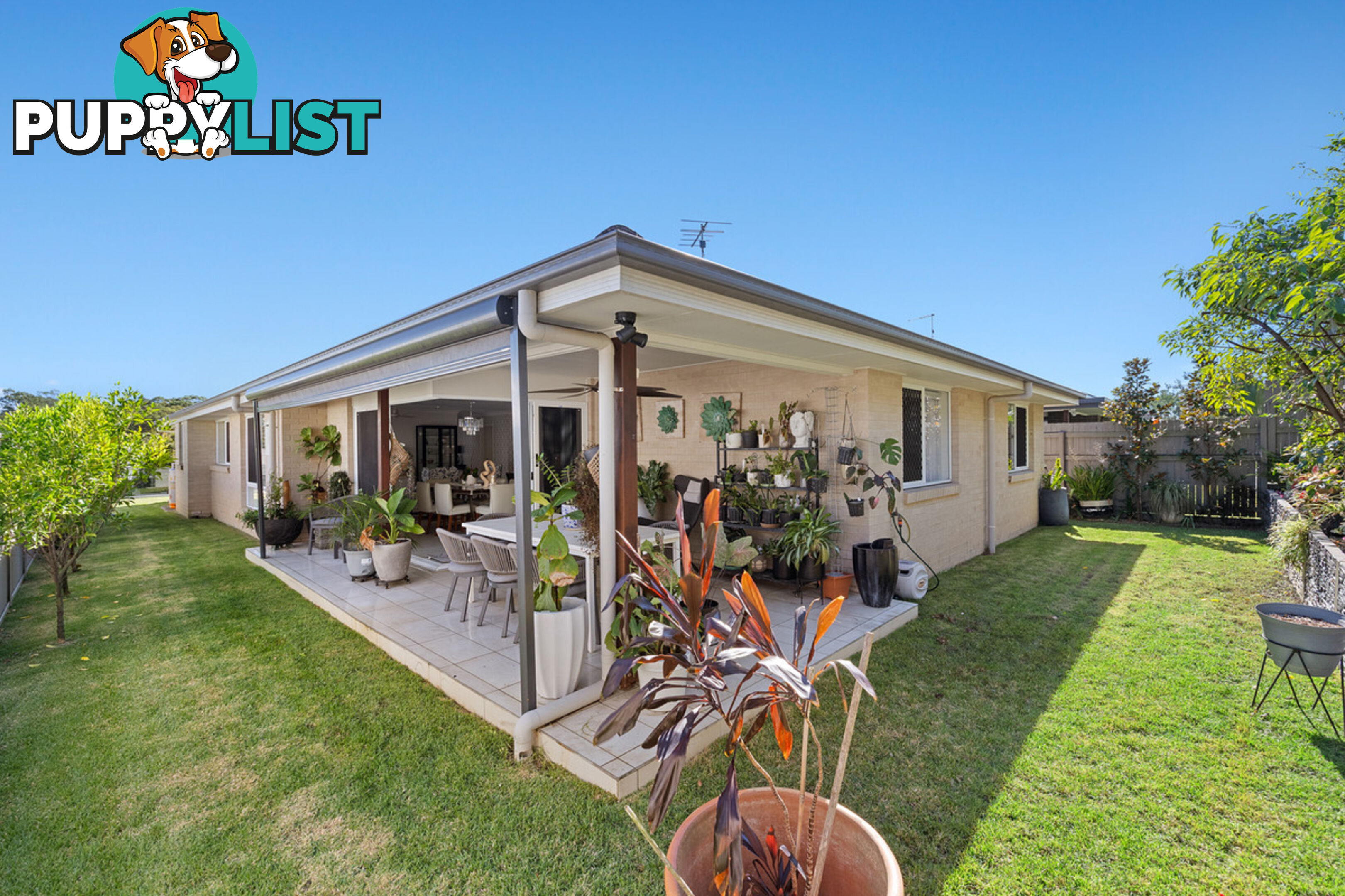 12 Valleygreen Close REDLAND BAY QLD 4165
