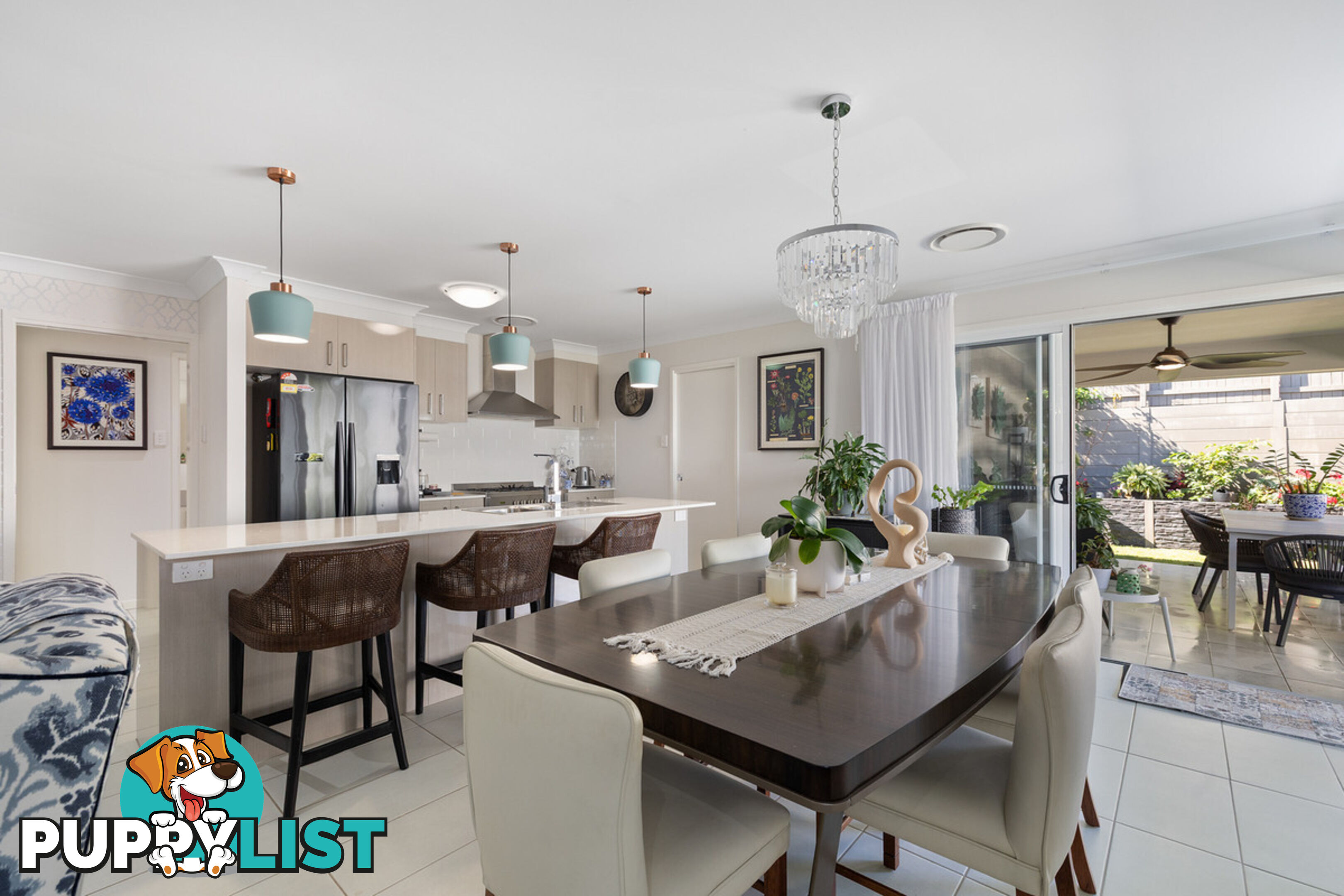 12 Valleygreen Close REDLAND BAY QLD 4165