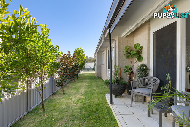 12 Valleygreen Close REDLAND BAY QLD 4165