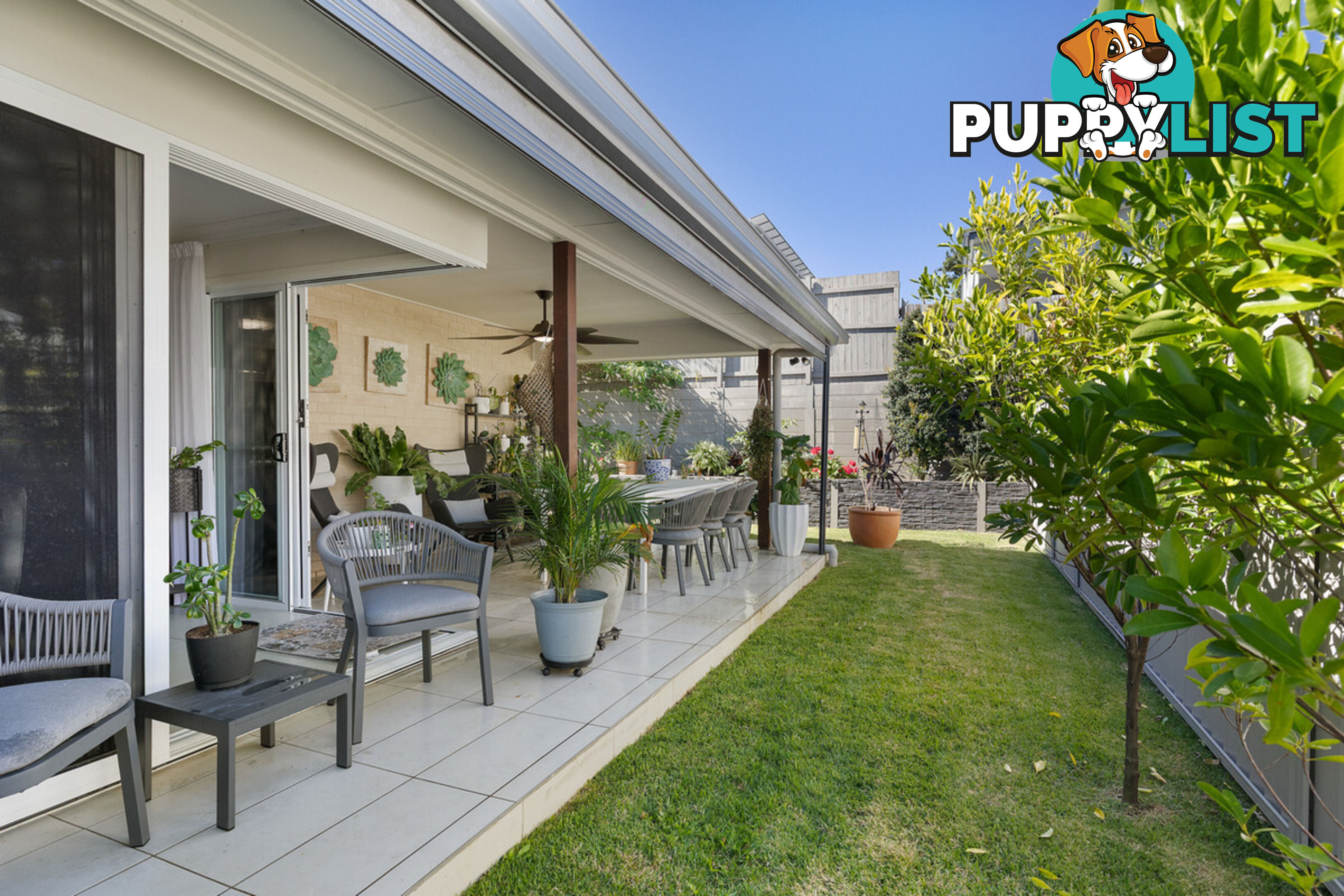12 Valleygreen Close REDLAND BAY QLD 4165