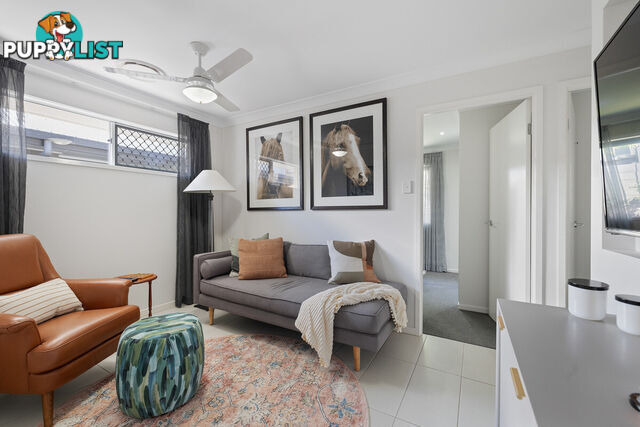 12 Valleygreen Close REDLAND BAY QLD 4165
