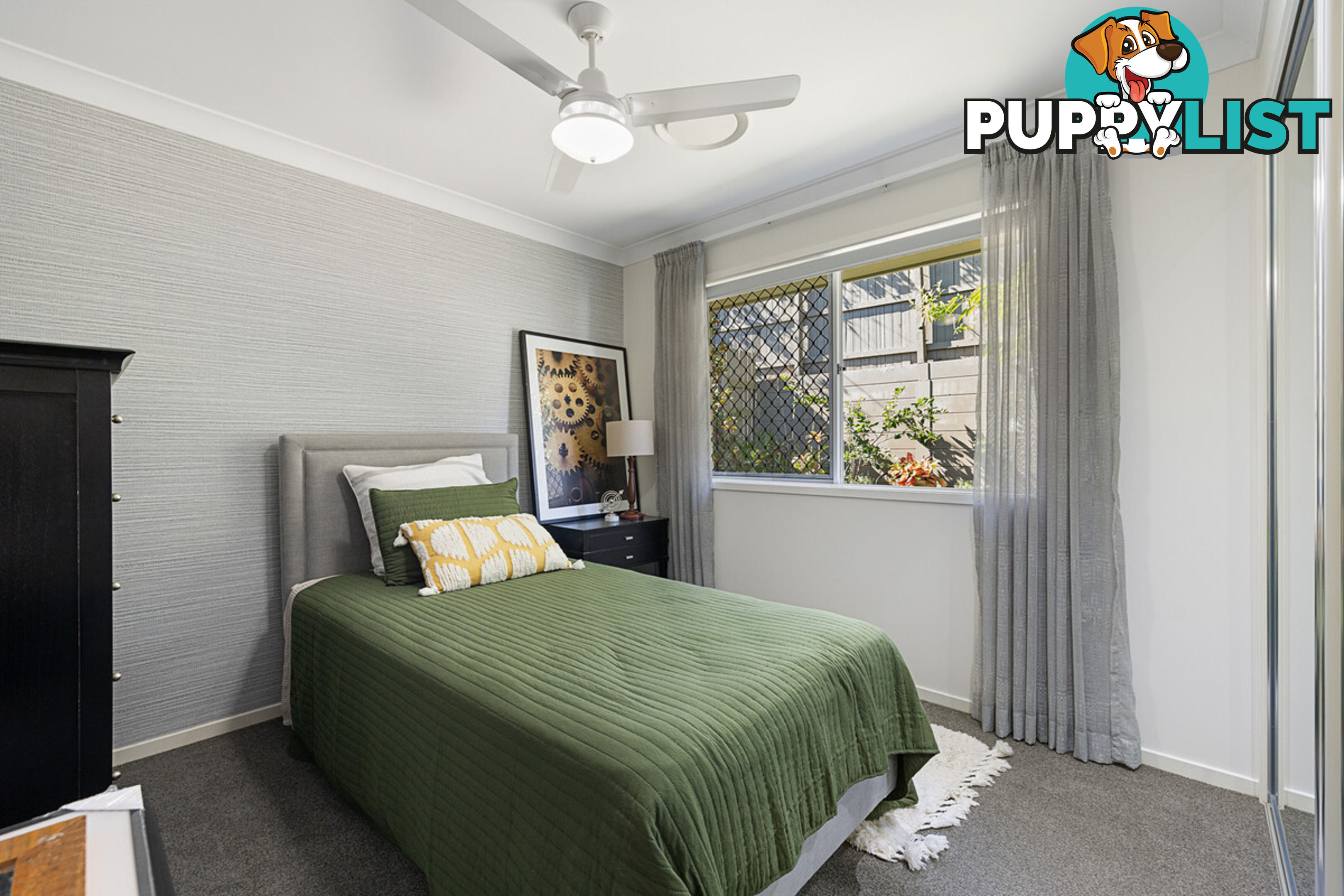12 Valleygreen Close REDLAND BAY QLD 4165