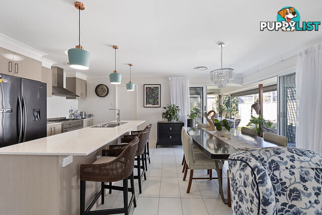 12 Valleygreen Close REDLAND BAY QLD 4165
