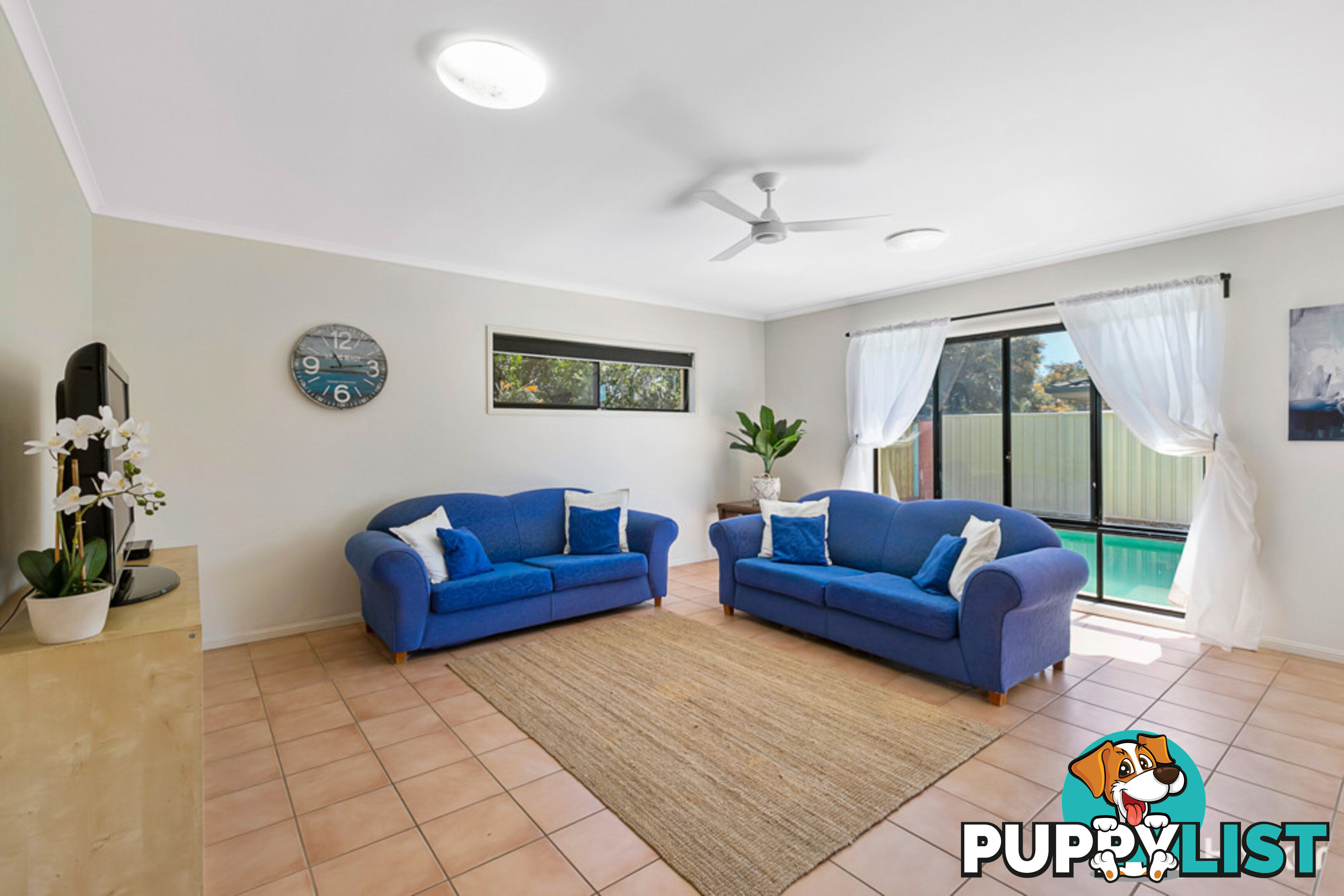 10 Kimbolton Drive REDLAND BAY QLD 4165