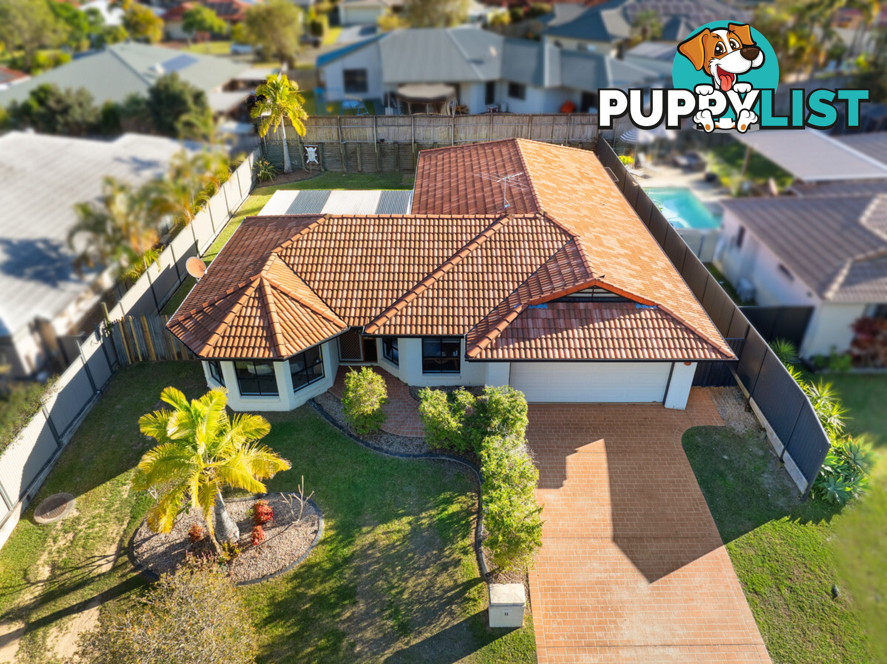 11 Sandy Drive VICTORIA POINT QLD 4165