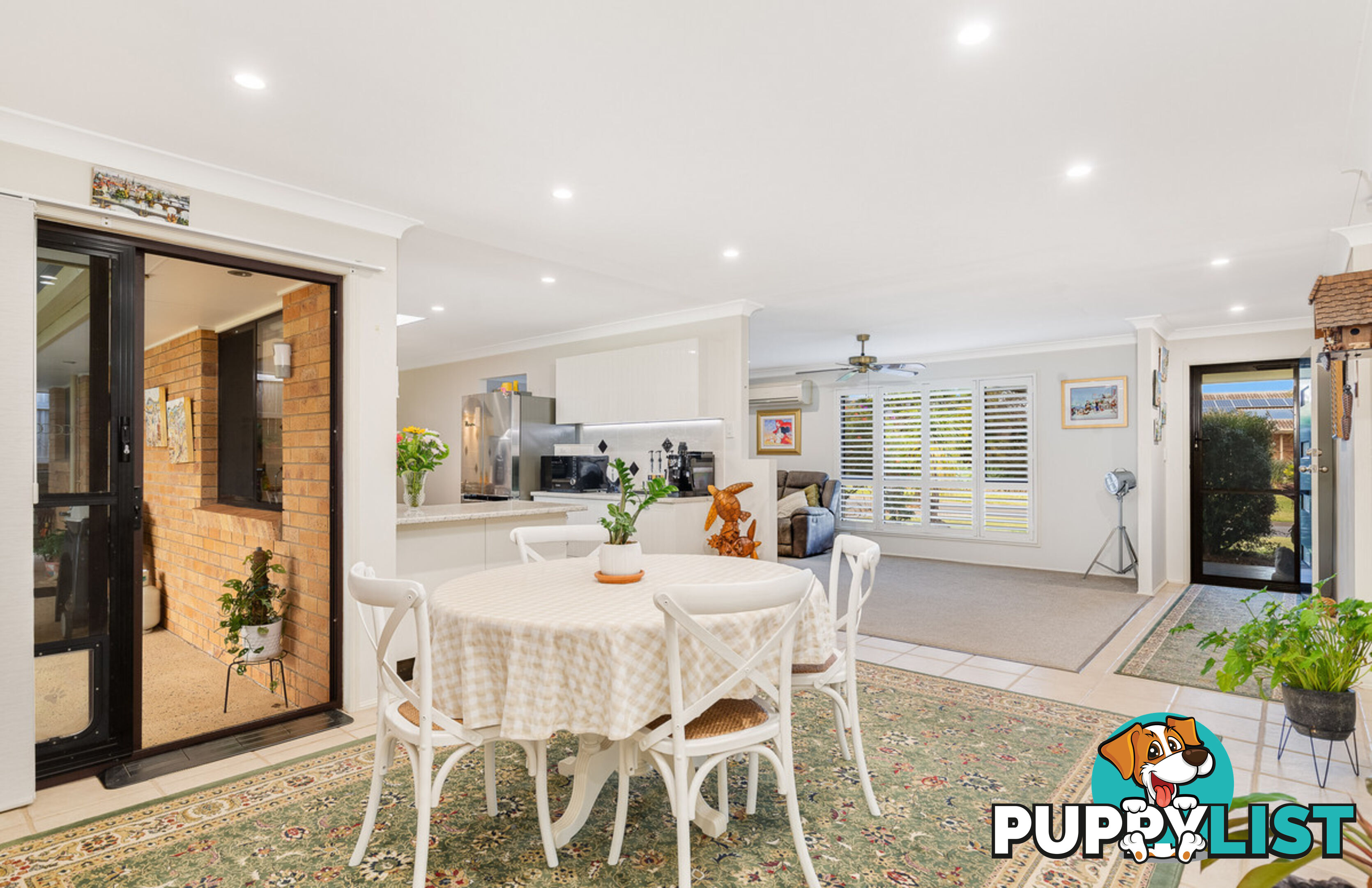 14 Beldale Court WELLINGTON POINT QLD 4160
