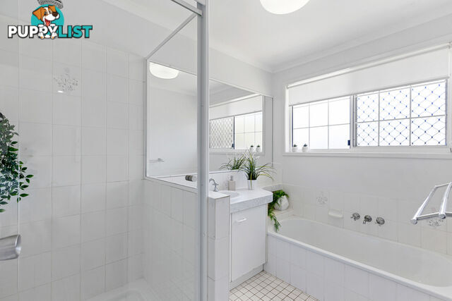 1 Ringtail Place WYNNUM WEST QLD 4178