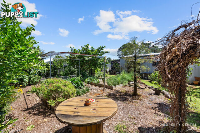 15 Banksia Street RUSSELL ISLAND QLD 4184