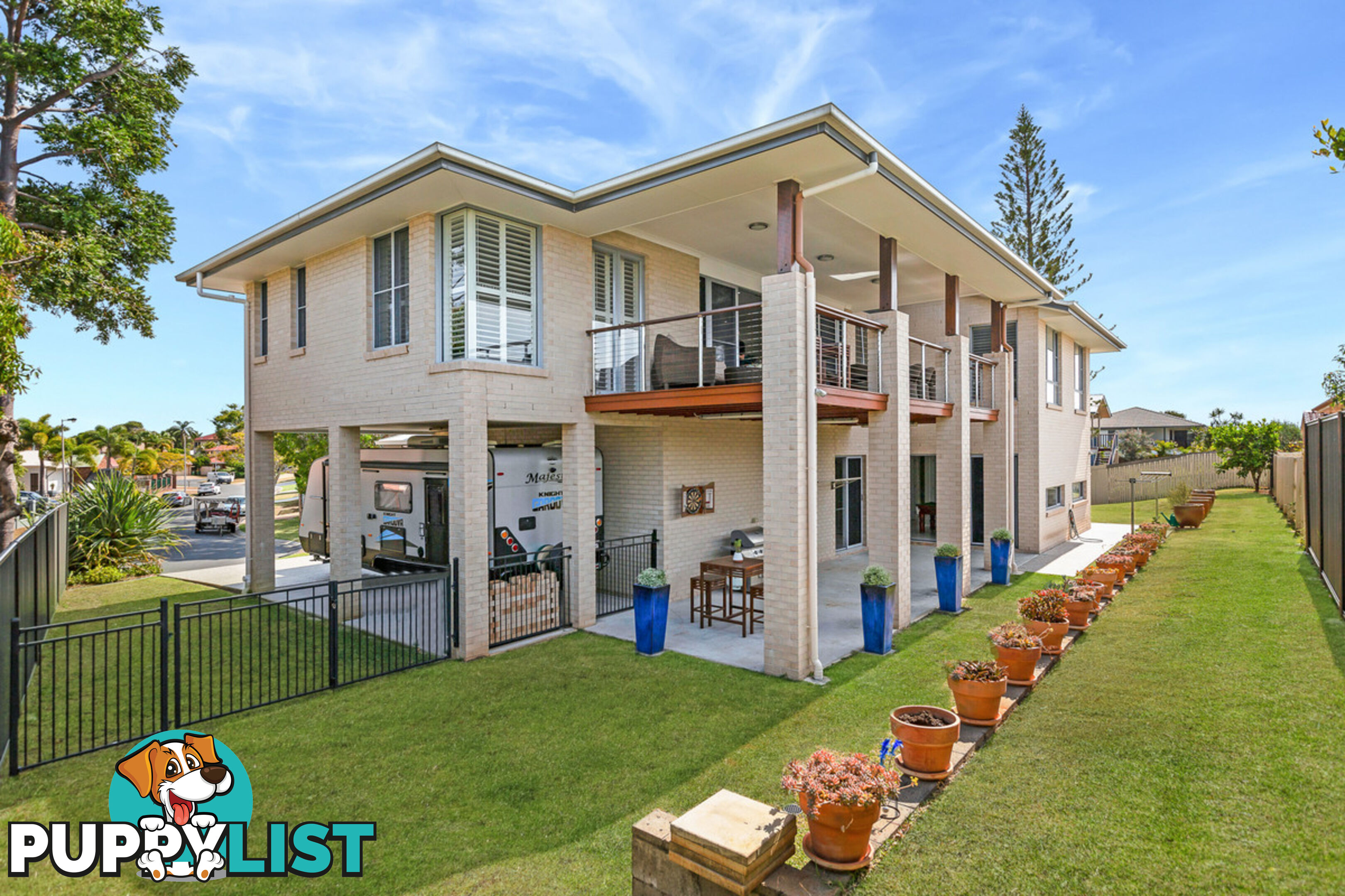 8 Lookout Court VICTORIA POINT QLD 4165