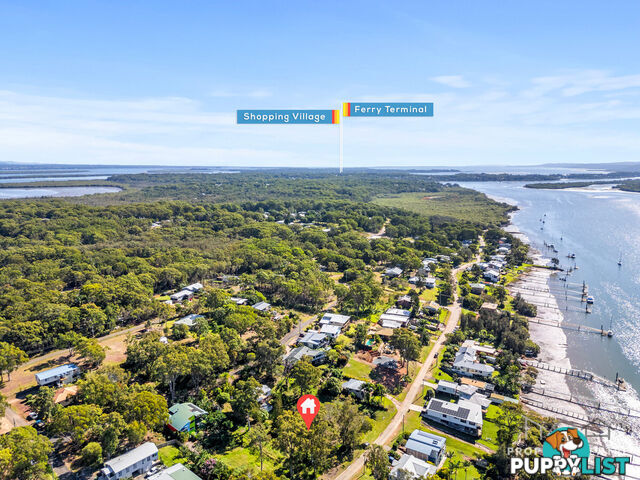 100 Wahine Drive RUSSELL ISLAND QLD 4184