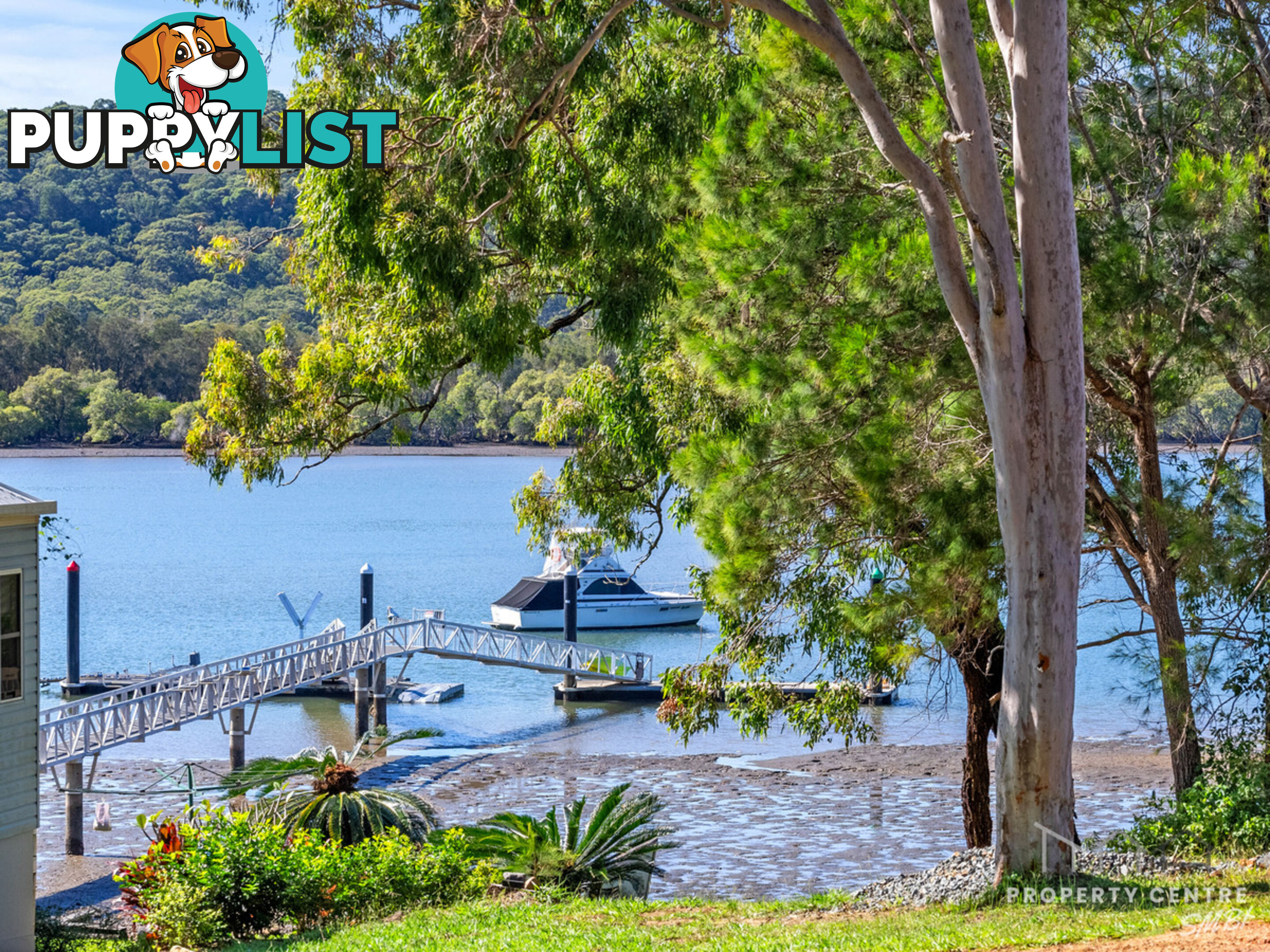 100 Wahine Drive RUSSELL ISLAND QLD 4184