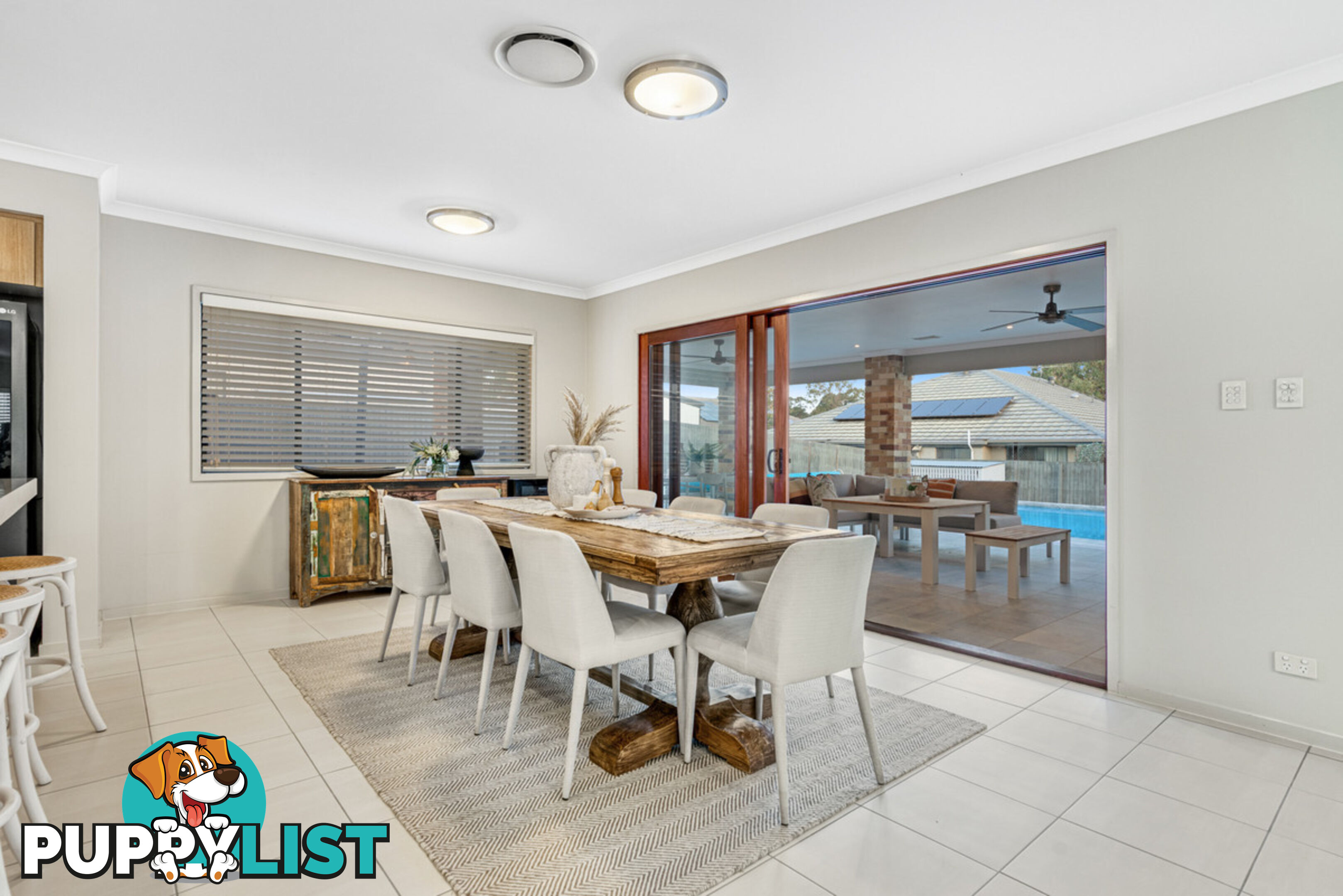 16 Springbrook Place MOGGILL QLD 4070