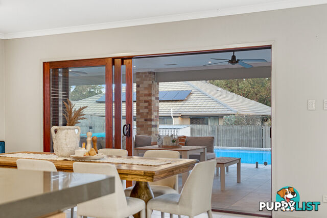 16 Springbrook Place MOGGILL QLD 4070