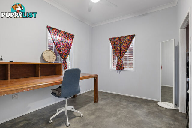 10 Welsby Street DUNWICH QLD 4183