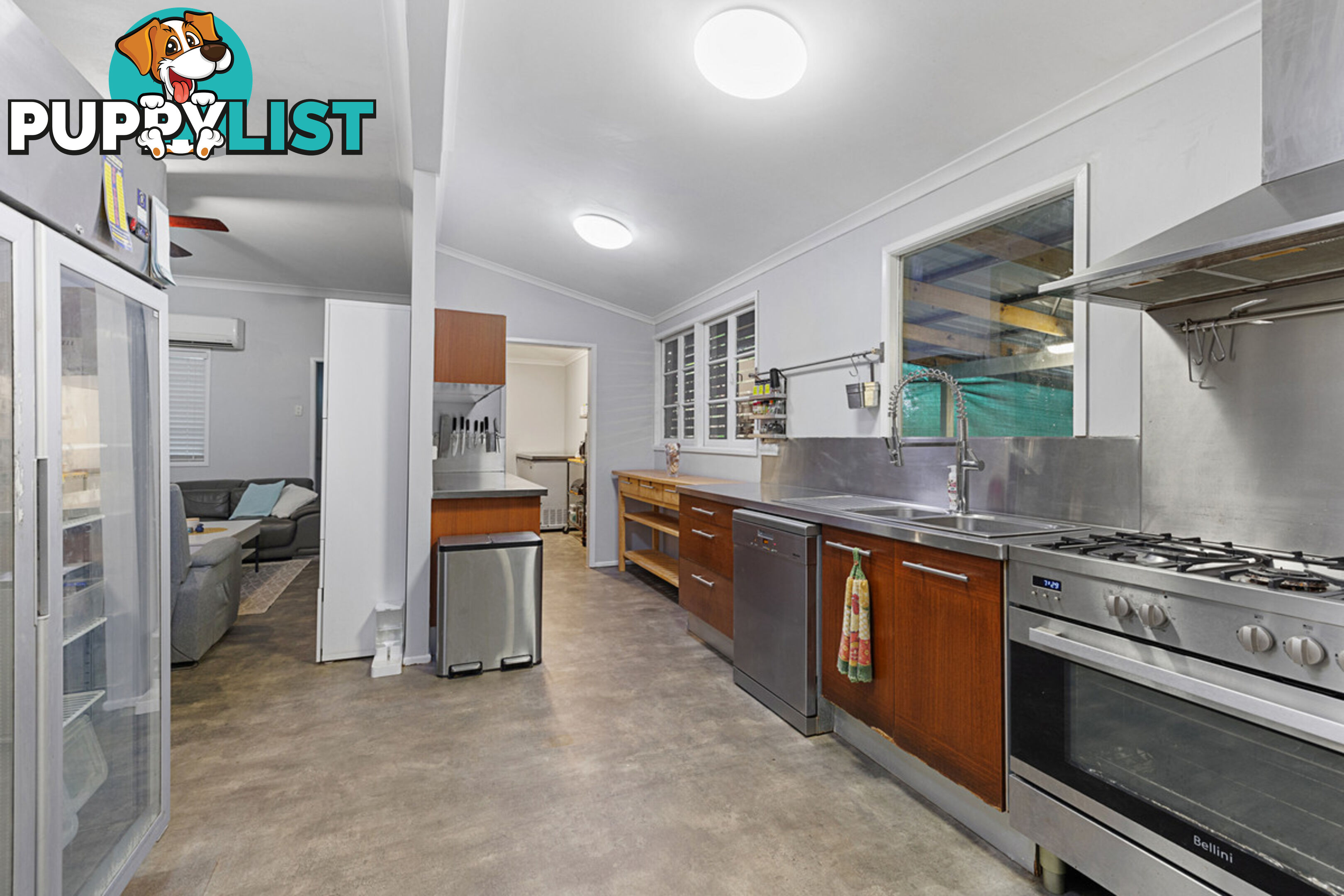 10 Welsby Street DUNWICH QLD 4183