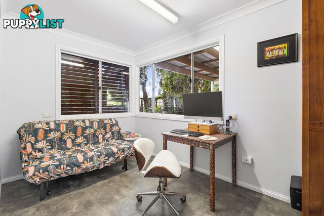 10 Welsby Street DUNWICH QLD 4183