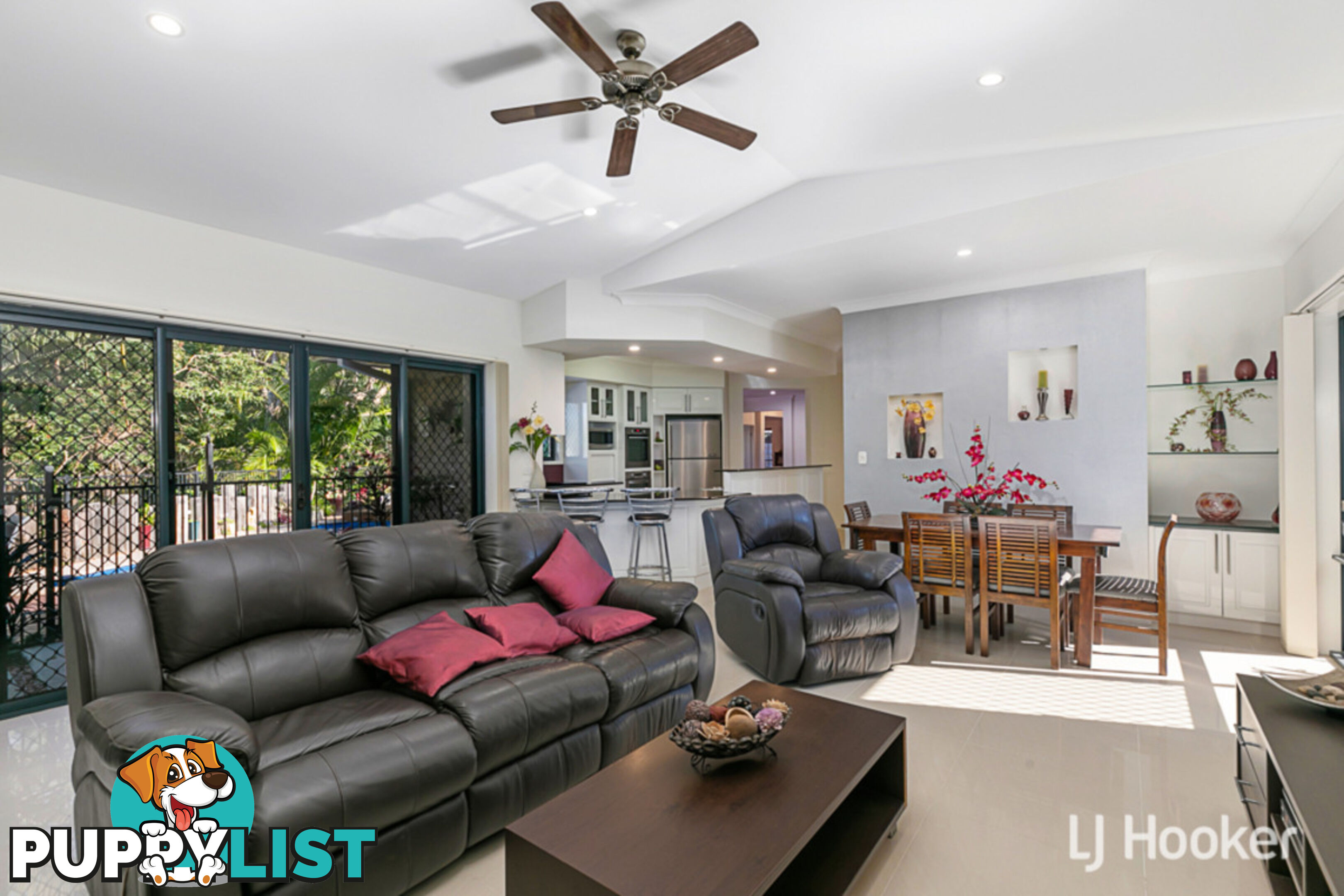 17 Jay Crescent REDLAND BAY QLD 4165