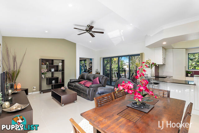 17 Jay Crescent REDLAND BAY QLD 4165