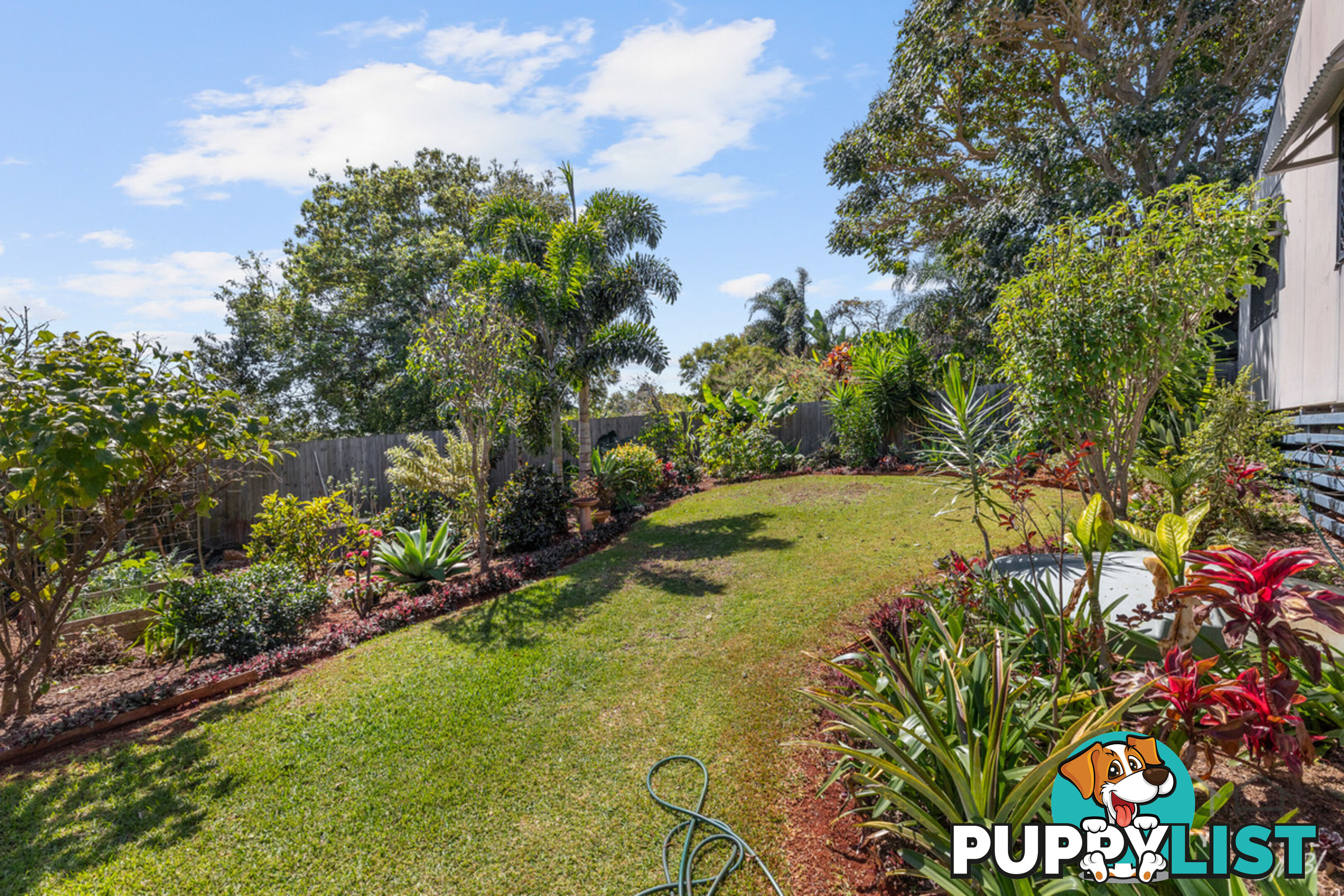 29 Highland Street RUSSELL ISLAND QLD 4184