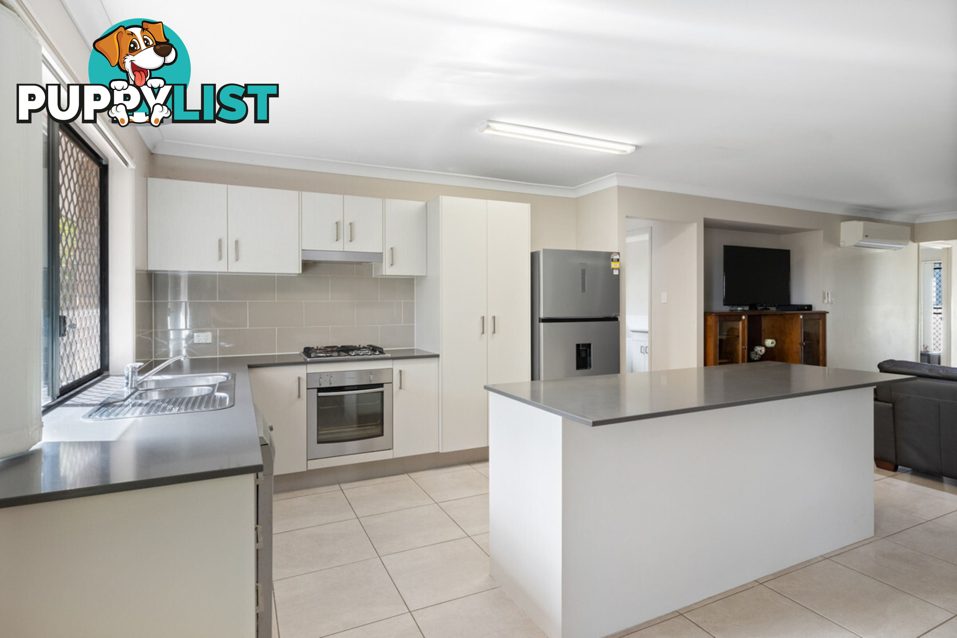 15a Beenwerrin Crescent CAPALABA QLD 4157