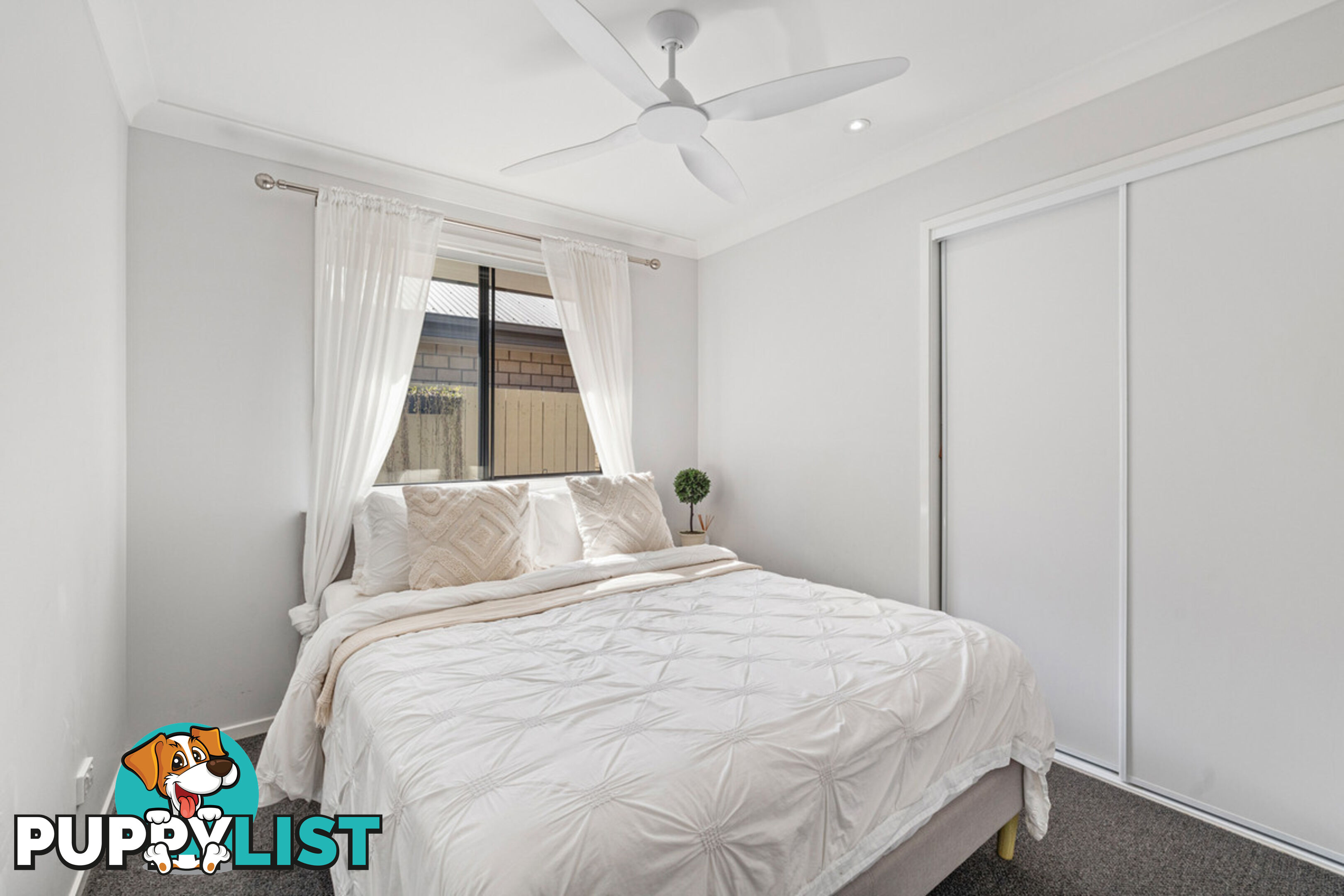 11 Swansea Circuit REDLAND BAY QLD 4165