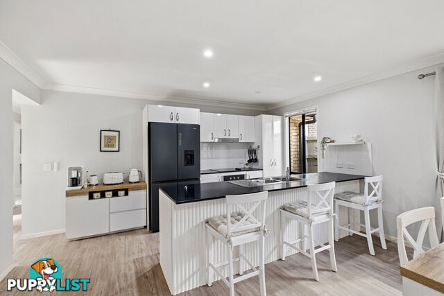 11 Swansea Circuit REDLAND BAY QLD 4165